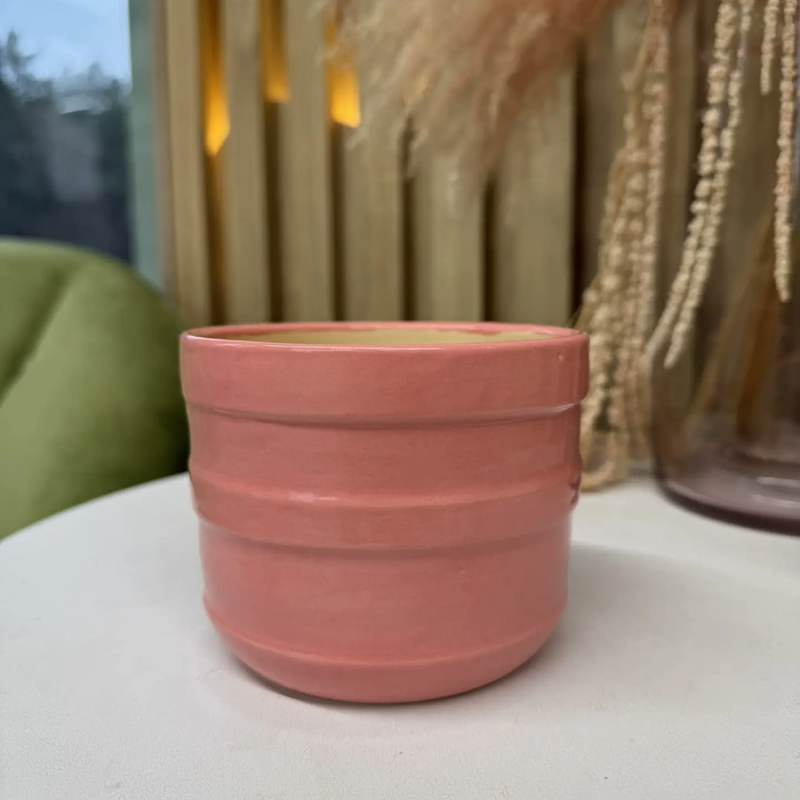 Цветочный горшок розовый гончарный фактурный Fabrica
